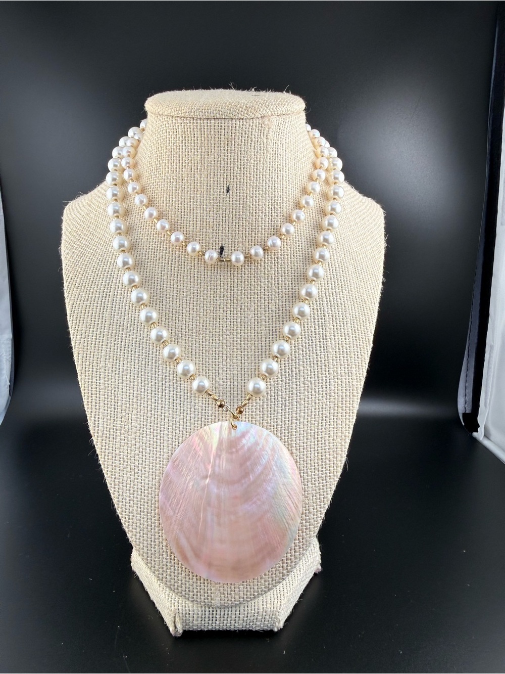 Elegant Pink Shell Pendant Pearl Necklace - Women Jewelry